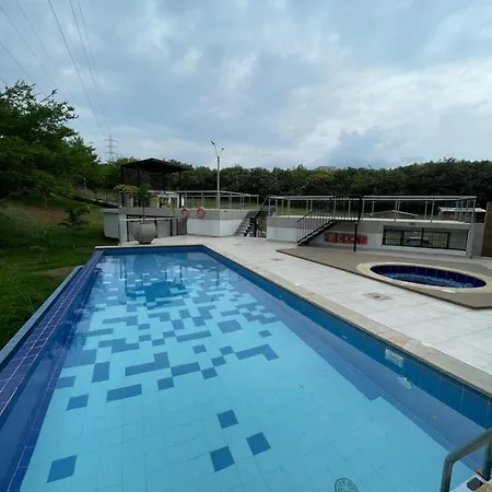 Apartaestudio De Lujo En Cali Exterior foto